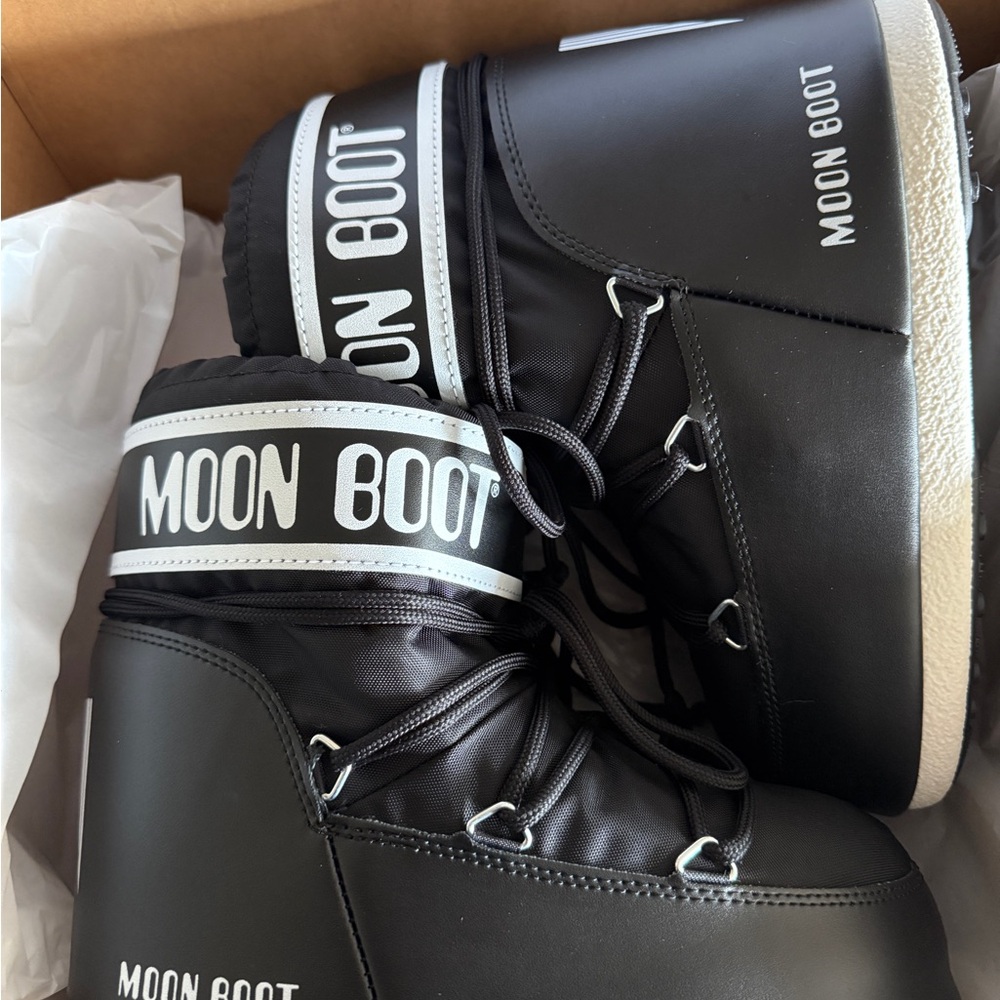 Moon Boot Black Insulated Snow Boots
